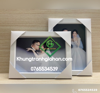 khung hình mẫu 103 trắng trơn