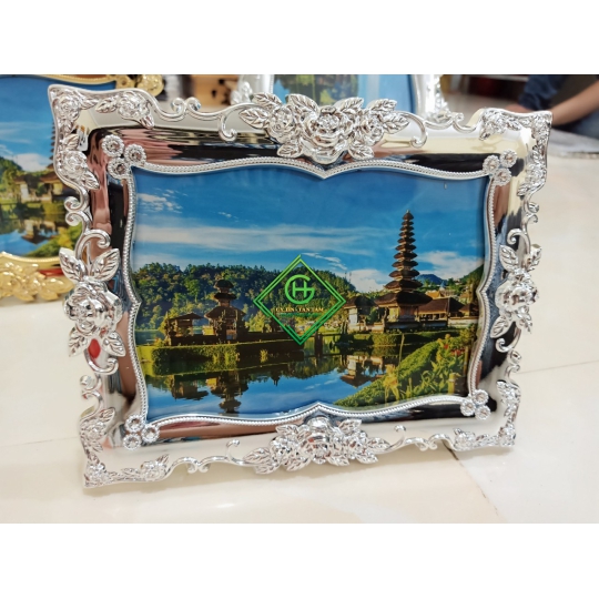 khung pha lê 13x18 bạc hoa hồng