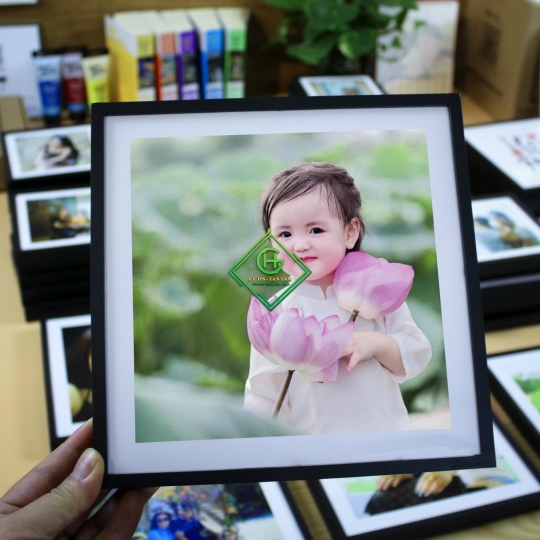 khung ảnh dán tường
